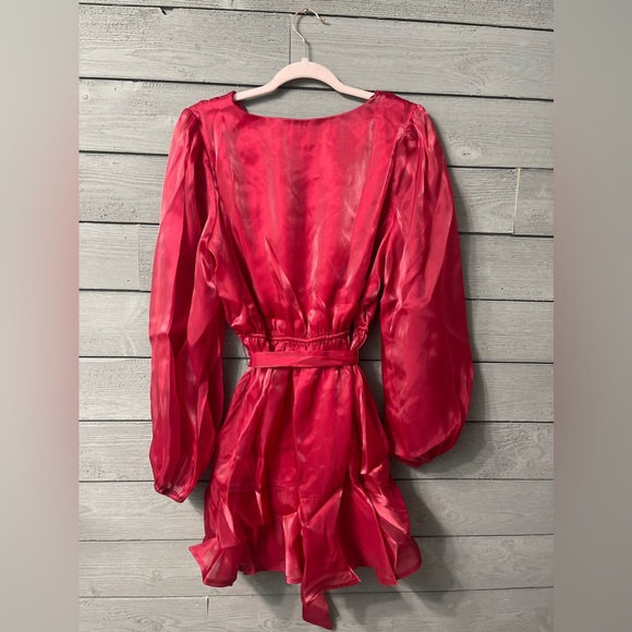 NWOT Vici Red Be The Love High Sheen Ruffle Mini Dress Sz Medium - Picture 13 of 14